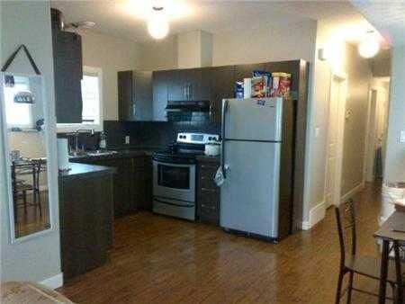 Property Photo:  A(Dn), 11222 75 Avenue A(Dn)  AB T8W 0C5 