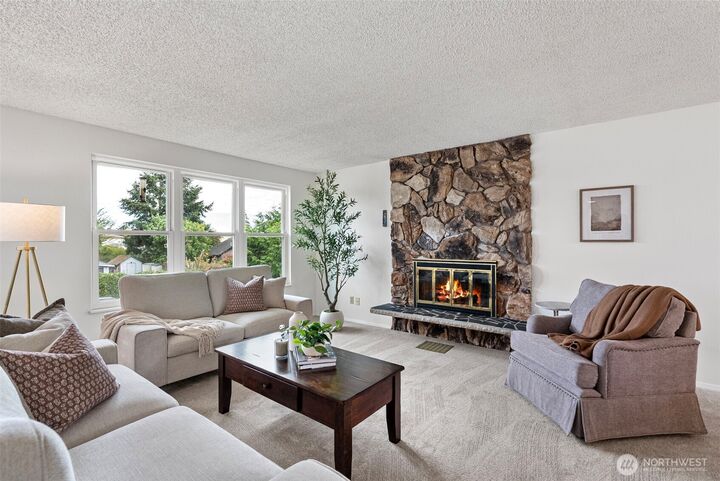 Property Photo:  1216 N Woodlawn Street  WA 98406 
