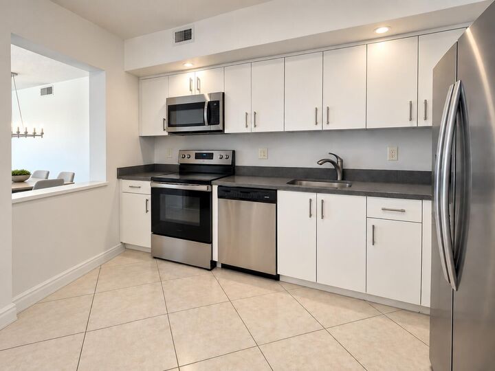 Property Photo:  20355 NE 34 Court 828  FL 33180 