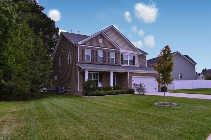 Property Photo: 129 Manor Dr VA 23314