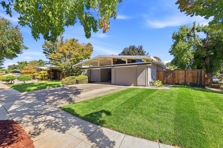 Property Photo:  1729 Comstock Way  CA 95124 