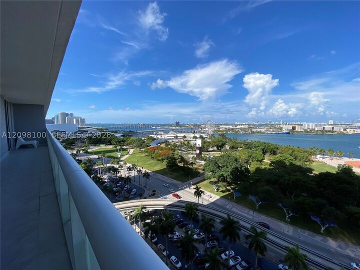 Property Photo:  50 Biscayne Blvd 1508  FL 33132 