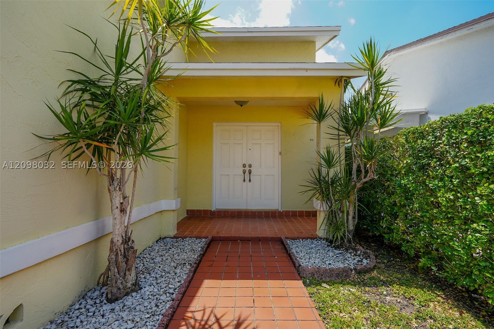 Property Photo: 10920 SW 143rd Ct FL 33186
