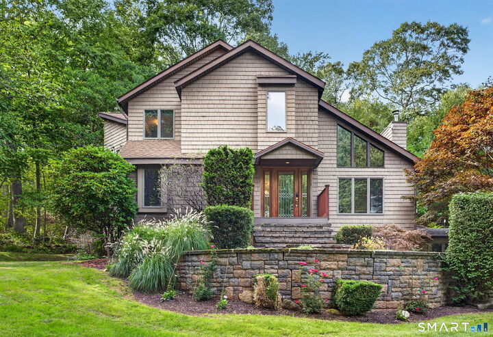 Property Photo:  5 Connally Drive  CT 06475 