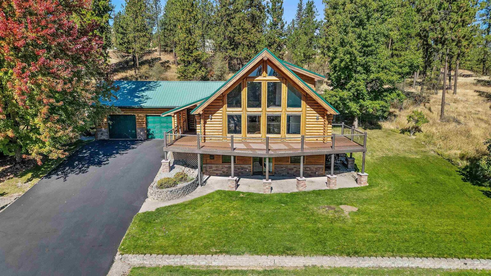 Property Photo:  19305 E Granite Ln  WA 99027 