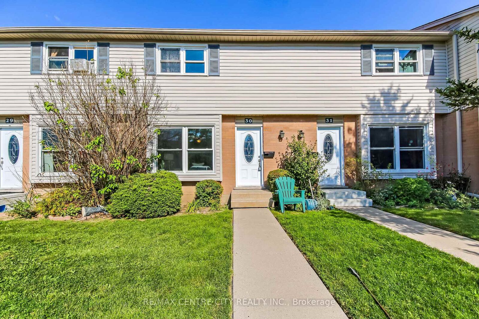 Property Photo:  101 Highview Avenue E 30  ON N6C 5G4 