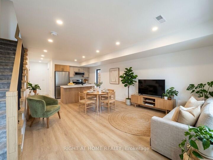 Property Photo:  151 Gledhill Avenue #3  ON M4C 5L1 