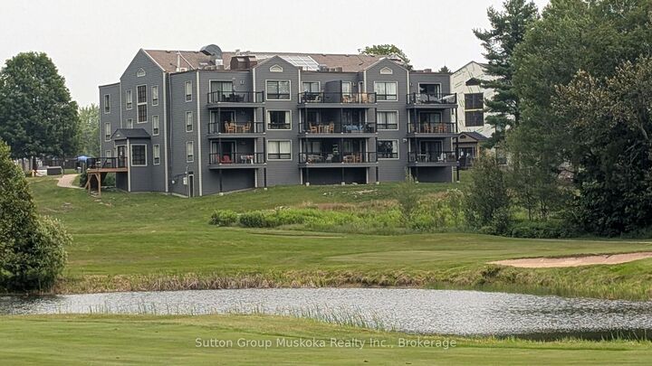Property Photo:  54-203 Deerhurst Drive 54-203  ON P1H 2E8 