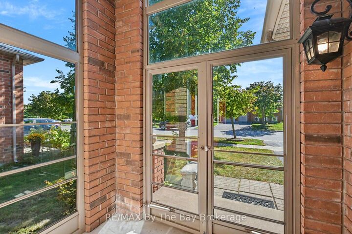 Property Photo:  33 Telfer Road  ON L9Y 5H5 