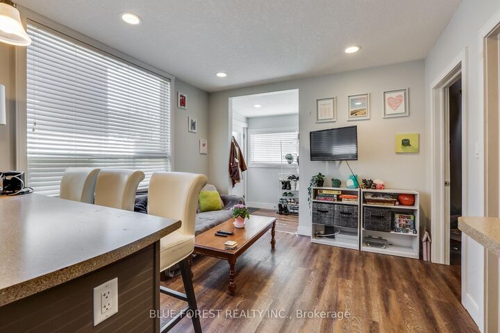 Property Photo:  17 McDonald Avenue  ON N6G 1A9 