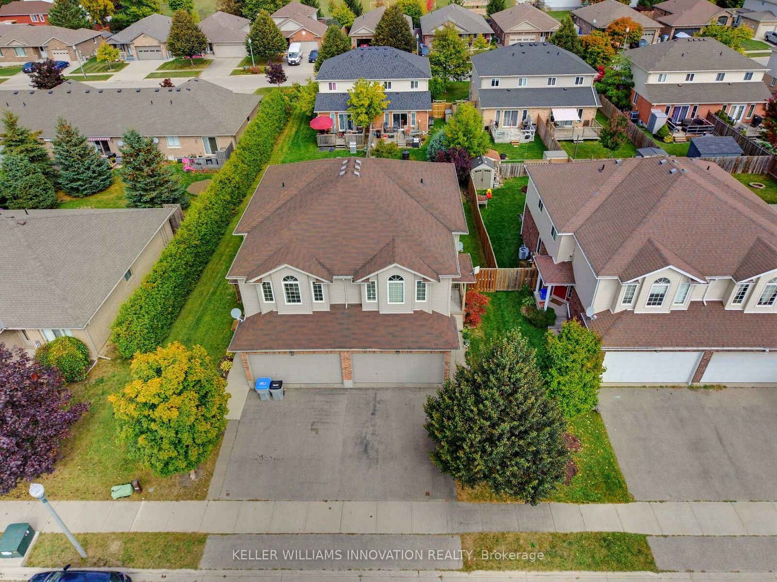 Property Photo: 457 Danby Street E ON N4W 0A5