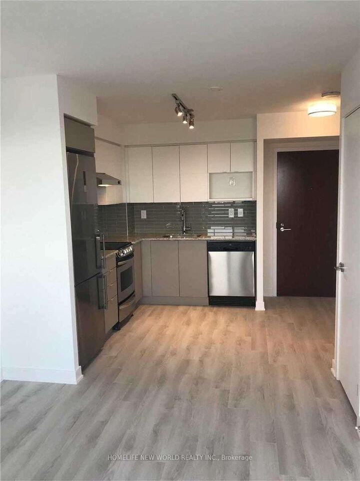 Property Photo:  160 Flemington Road 1213  ON M6A 0A9 