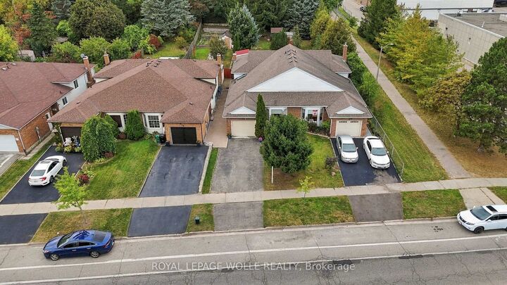 Property Photo:  802 Strasburg Road  ON N2E 2Y3 