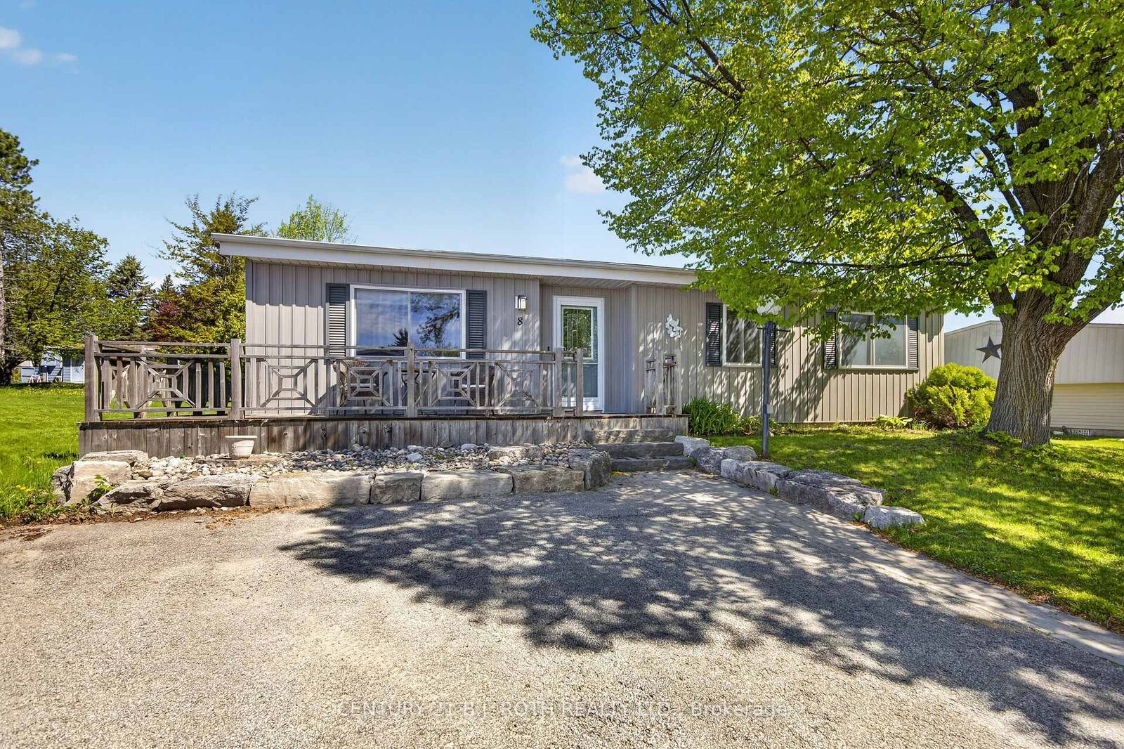 Property Photo: 8 Belle Isle Arm N/A ON L9S 1N7