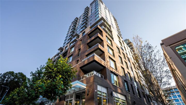 Property Photo:  845 Johnson St #1402  BC V8W 0G3 