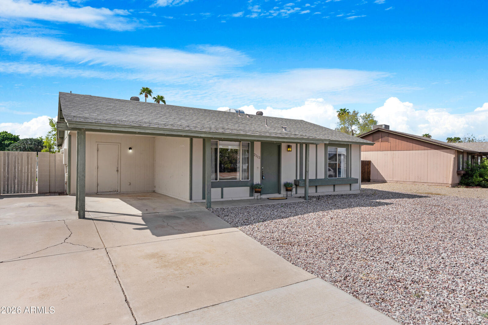 Property Photo:  2113 W Western Drive  AZ 85224 
