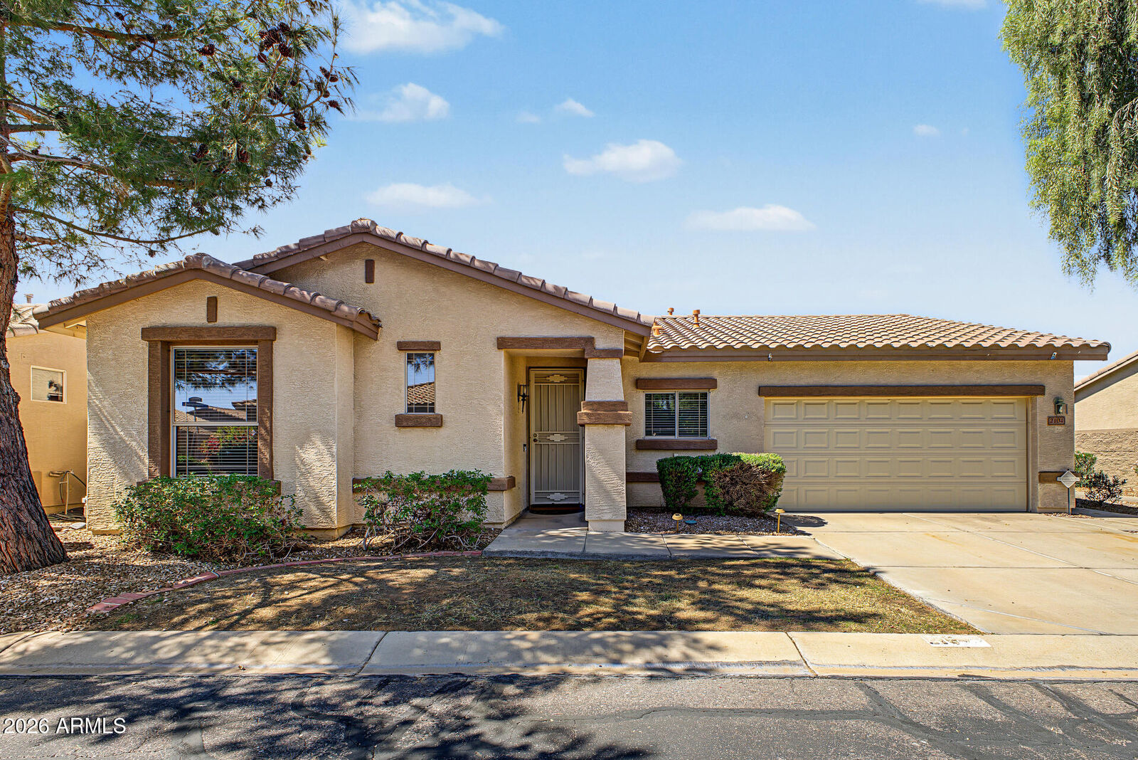 Property Photo:  2104 S Longwood --  AZ 85209 