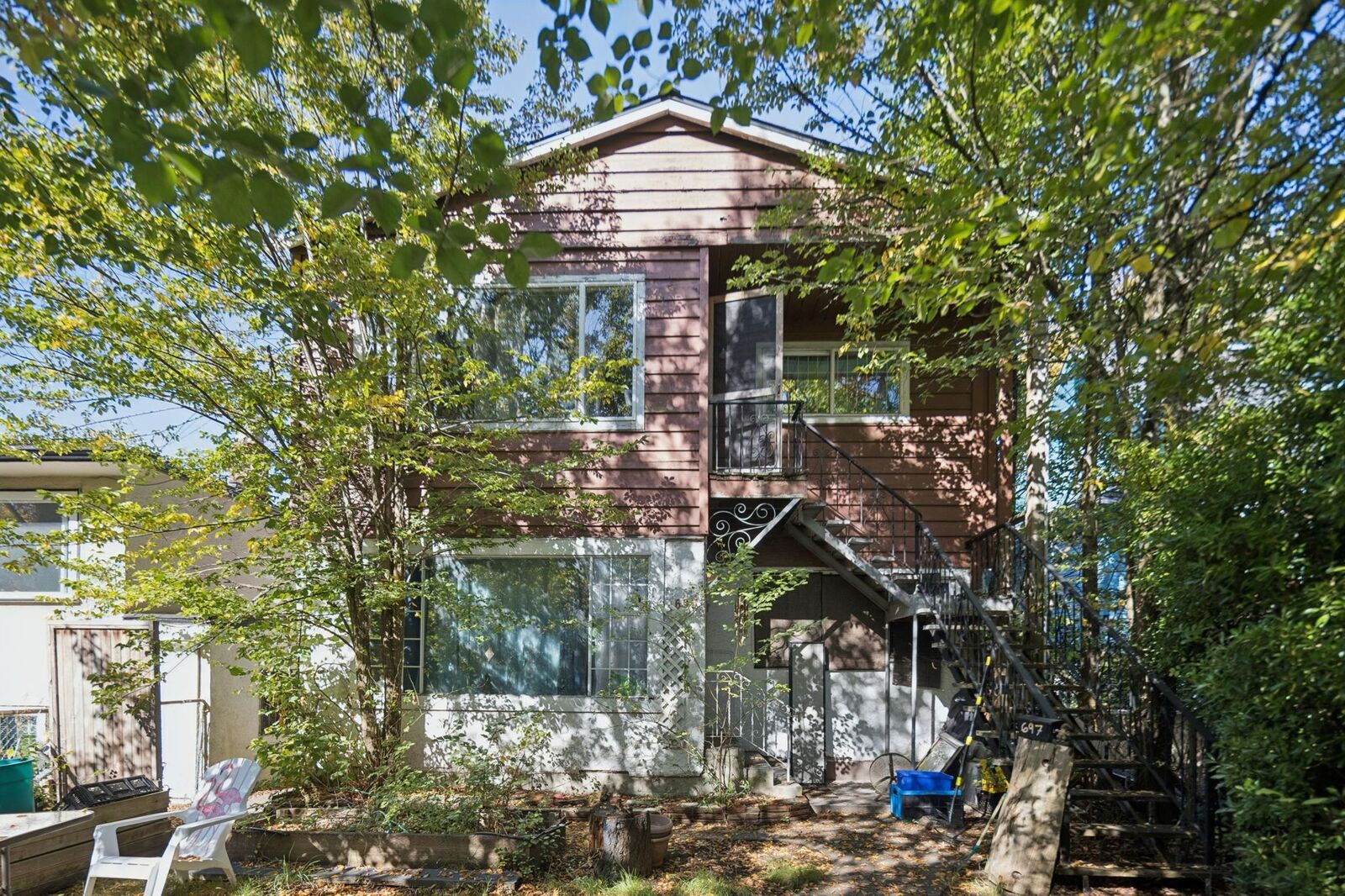 Property Photo:  695 E 12th Avenue  BC V5T 2H7 