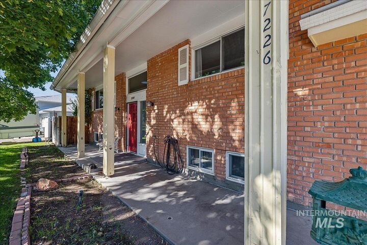 Property Photo: 7226 W Cedarwood Dr. ID 83709