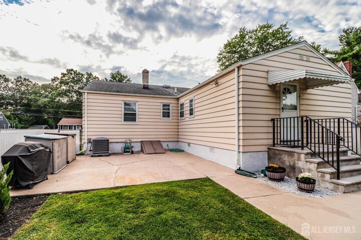 Property Photo:  58 Jordan Road  NJ 07067 