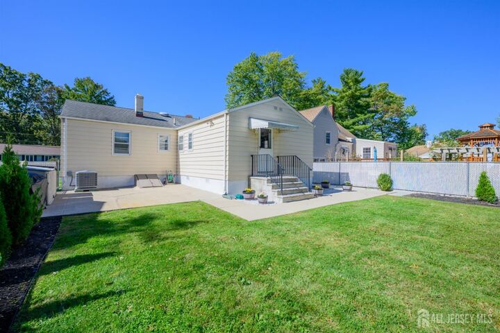 Property Photo:  58 Jordan Road  NJ 07067 