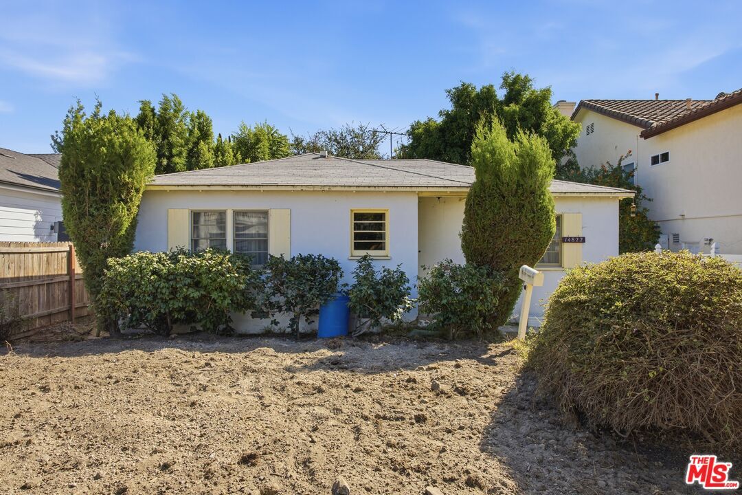 Property Photo:  14822 Otsego St  CA 91403 