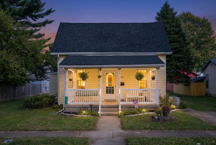 Property Photo: 148 N Walnut Street OH 43338