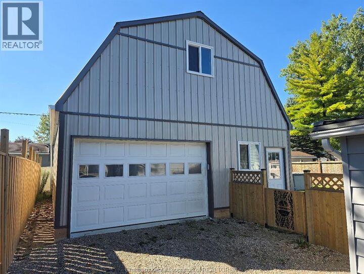 Property Photo: 535 Richmond Street ON N0P 1M0