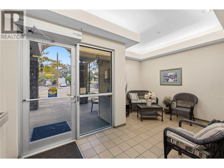 Property Photo:  250 Dougall Road North 208  BC V1X 3K5 