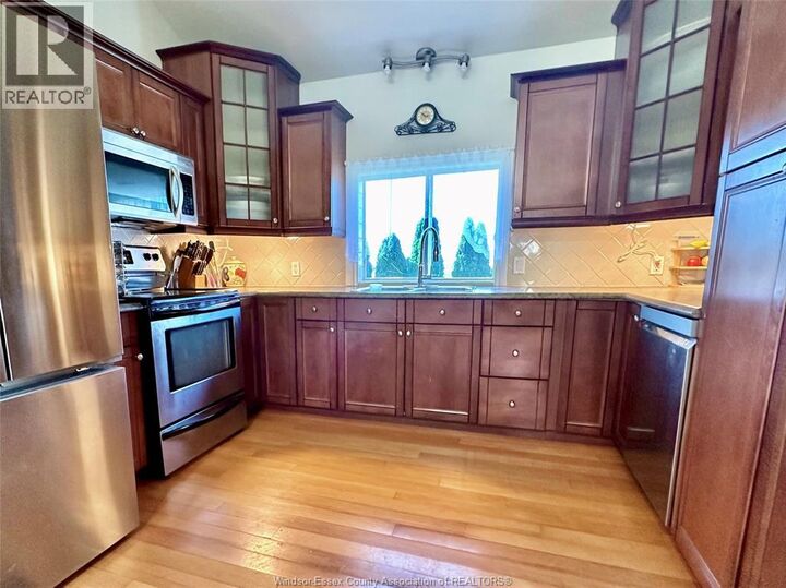Property Photo:  3100 Lakeshore Rd 303  ON N0R 1N0 