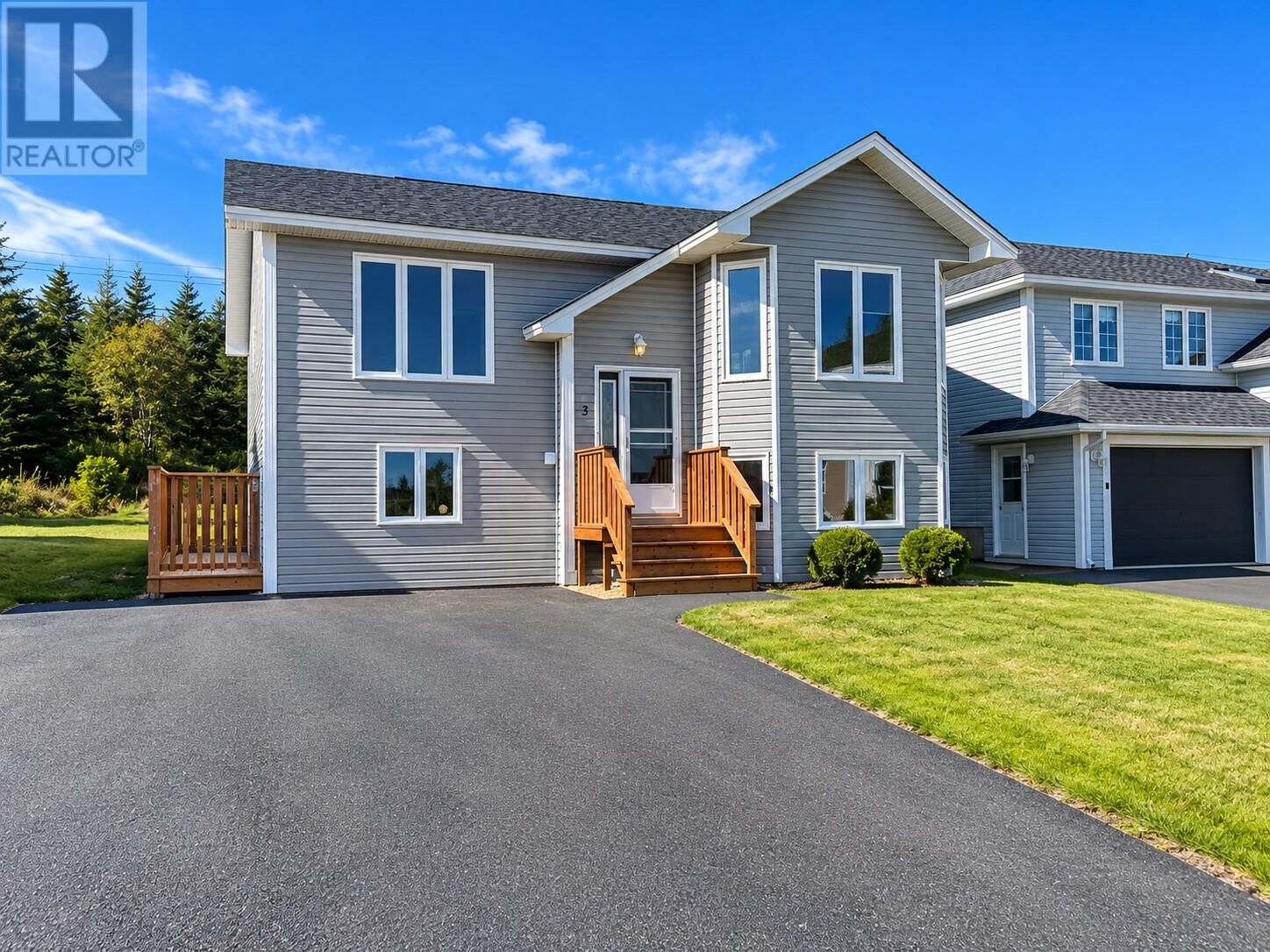 Property Photo:  3 Burdell Place  NL A1E 6A4 