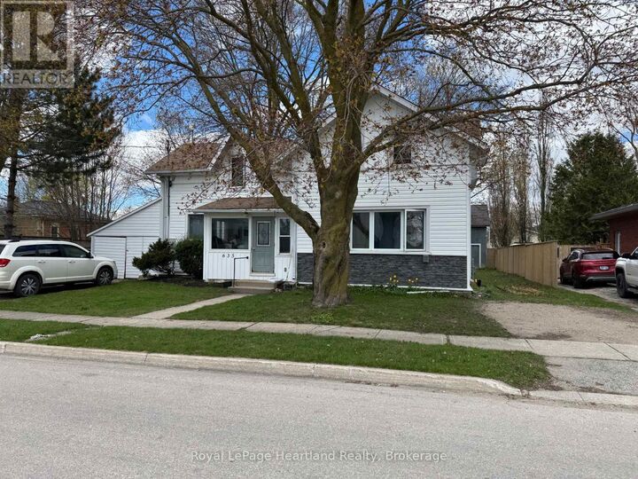 Property Photo:  635 Yonge Street  ON N0G 2P0 