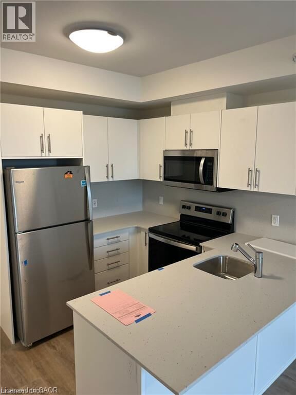 Property Photo:  103 Roger Street 505  ON N2J 1A4 