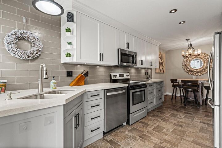Property Photo:  2525 Yale Court 37  BC V2S 8G9 