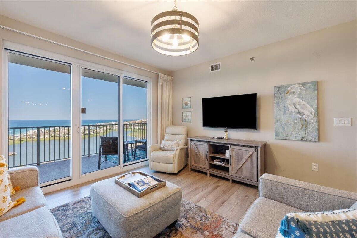 Property Photo: 122 Seascape Drive Unit 1308 FL 32550