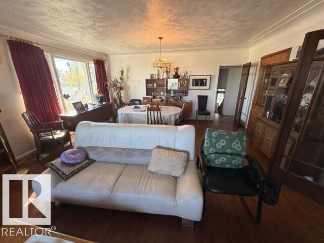 Property Photo: 11125 111 Avenue NW AB T5G 0C6