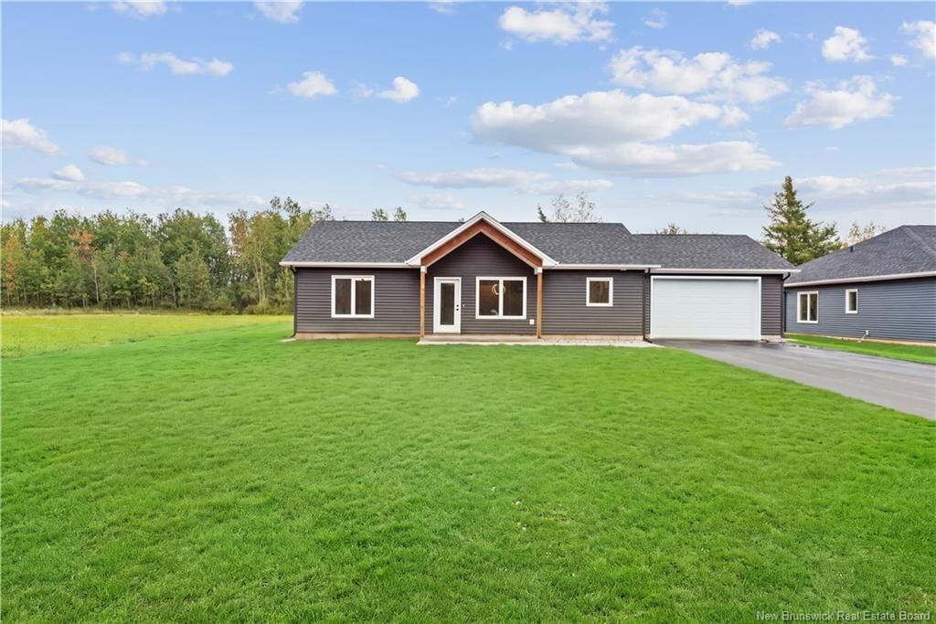 Property Photo:  70 Bedeche Street  NB E4N 0G1 