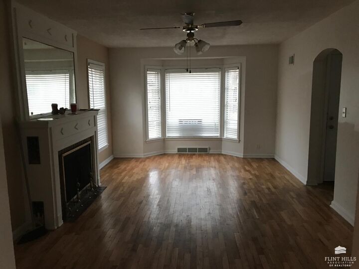 Property Photo:  917 Bertrand  KS 66502 