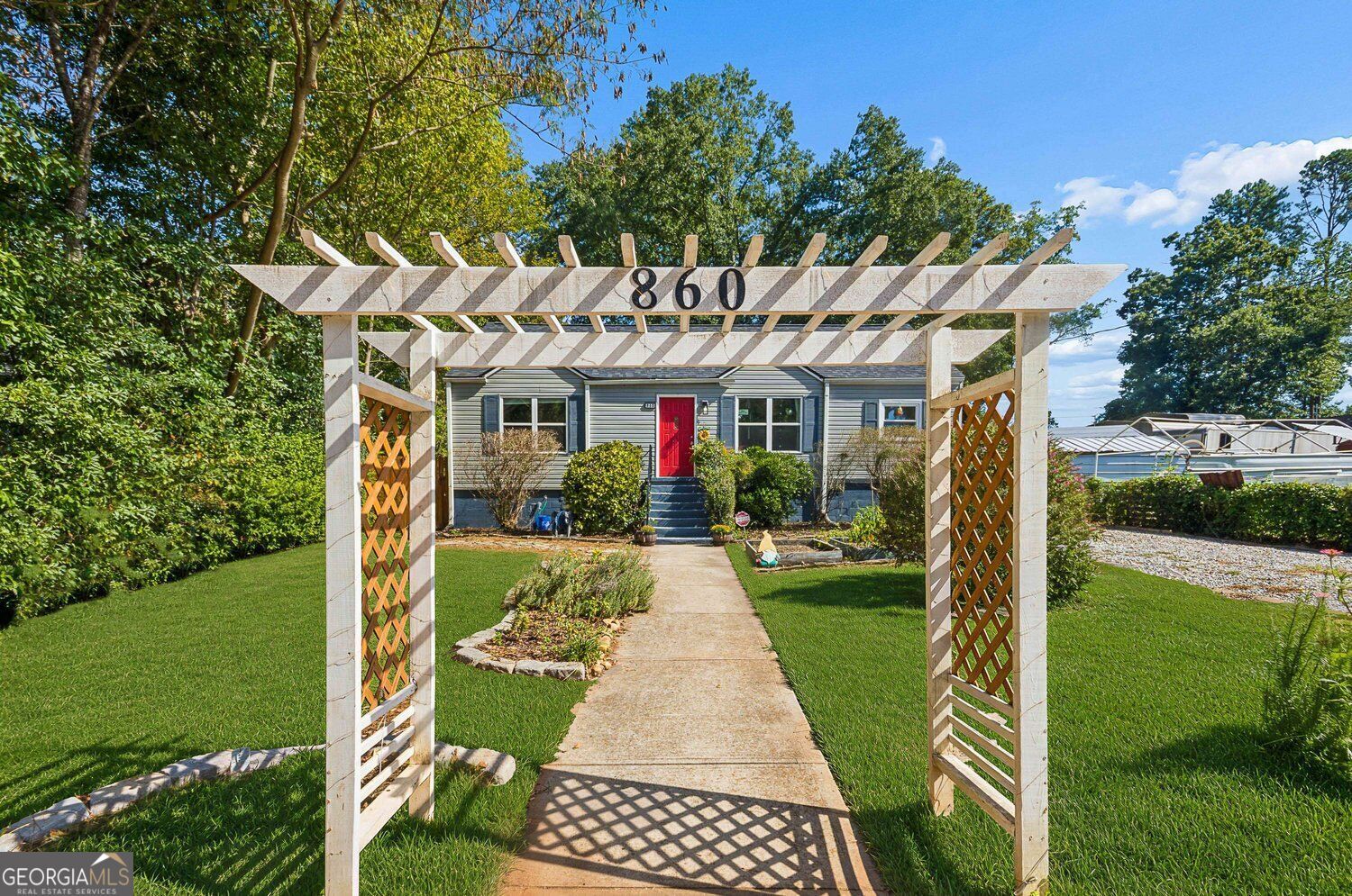 Property Photo:  860 Fayetteville Road SE  GA 30316 