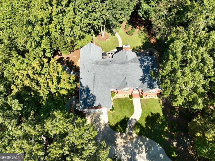Property Photo:  415 Long Shoals Drive  GA 31024 