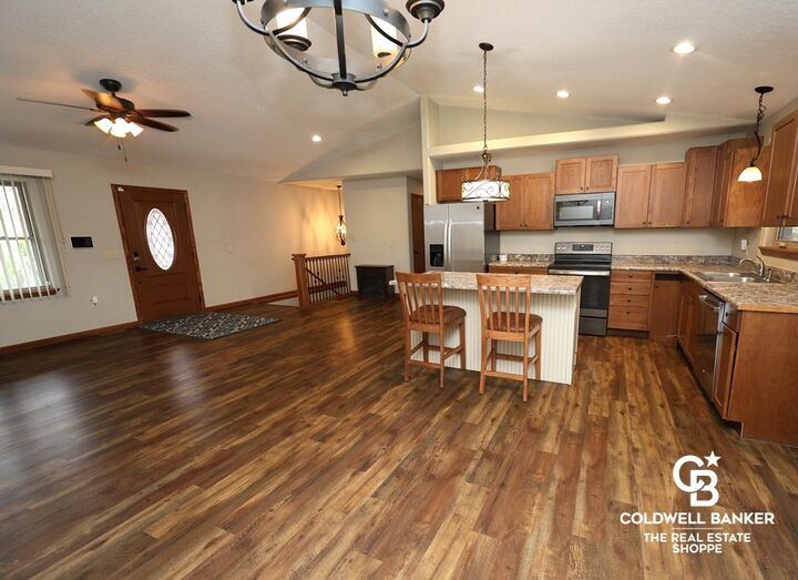 Property Photo:  515 Oak Street  KS 67871 