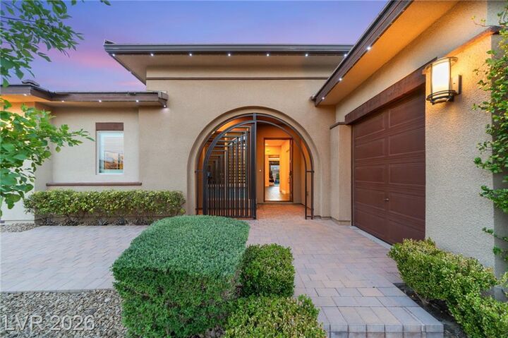 Property Photo: 8255 Canyon Tree Court NV 89113