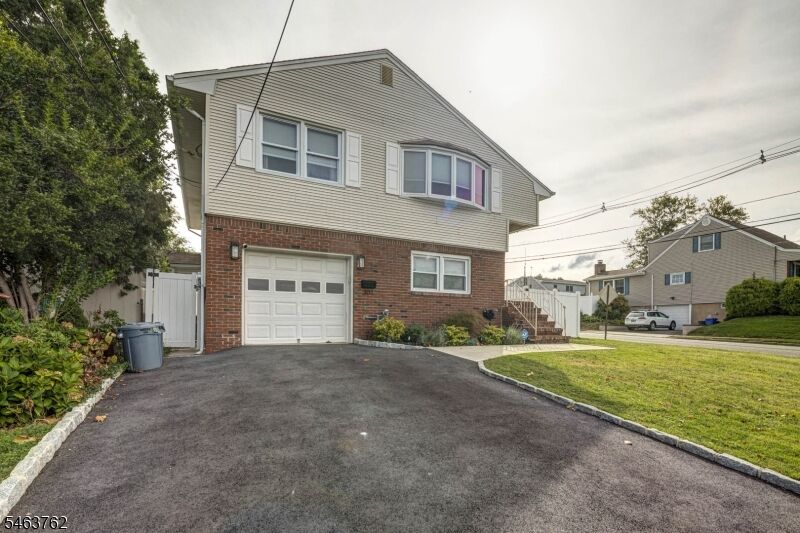 Property Photo: 301 N 16th St NJ 07033