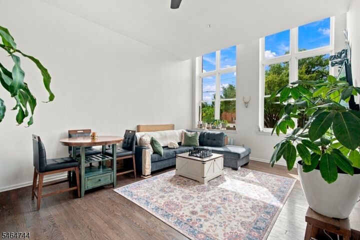 Property Photo:  260 Main St 218  NJ 07424 