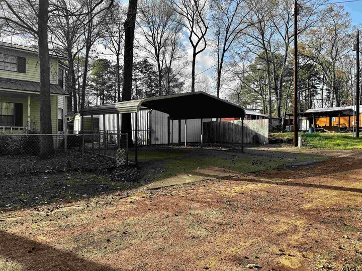 Property Photo: 143 King Fisher TX 75494