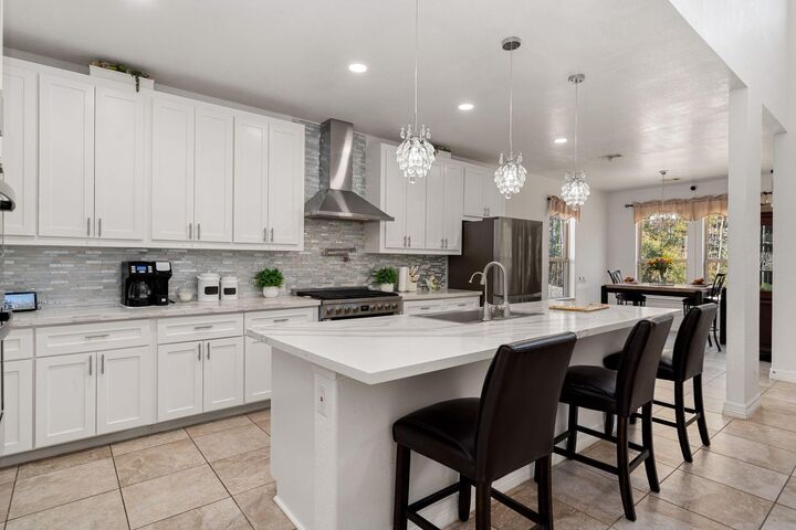 Property Photo:  2007 Brookmont Drive  TX 77301 