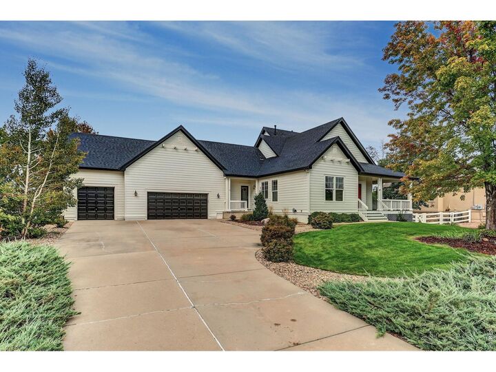 Property Photo: 9365 Homestead Dr CO 80504