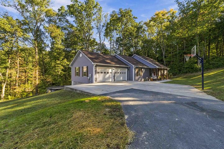 Property Photo: 45 Chalet Trail KY 40741
