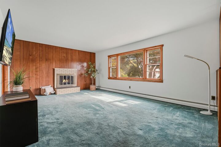 Property Photo: 224 Bleloch Avenue NY 10566