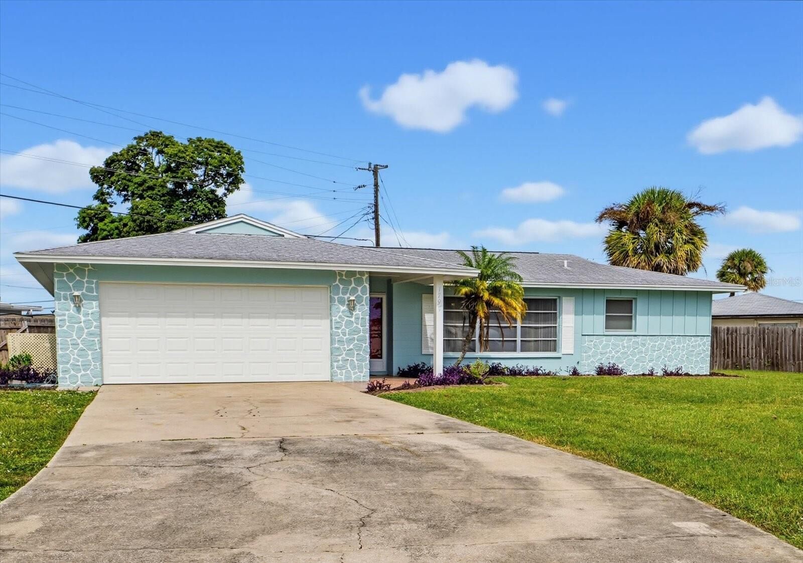 Property Photo:  1797 Pomelo Drive  FL 34293 